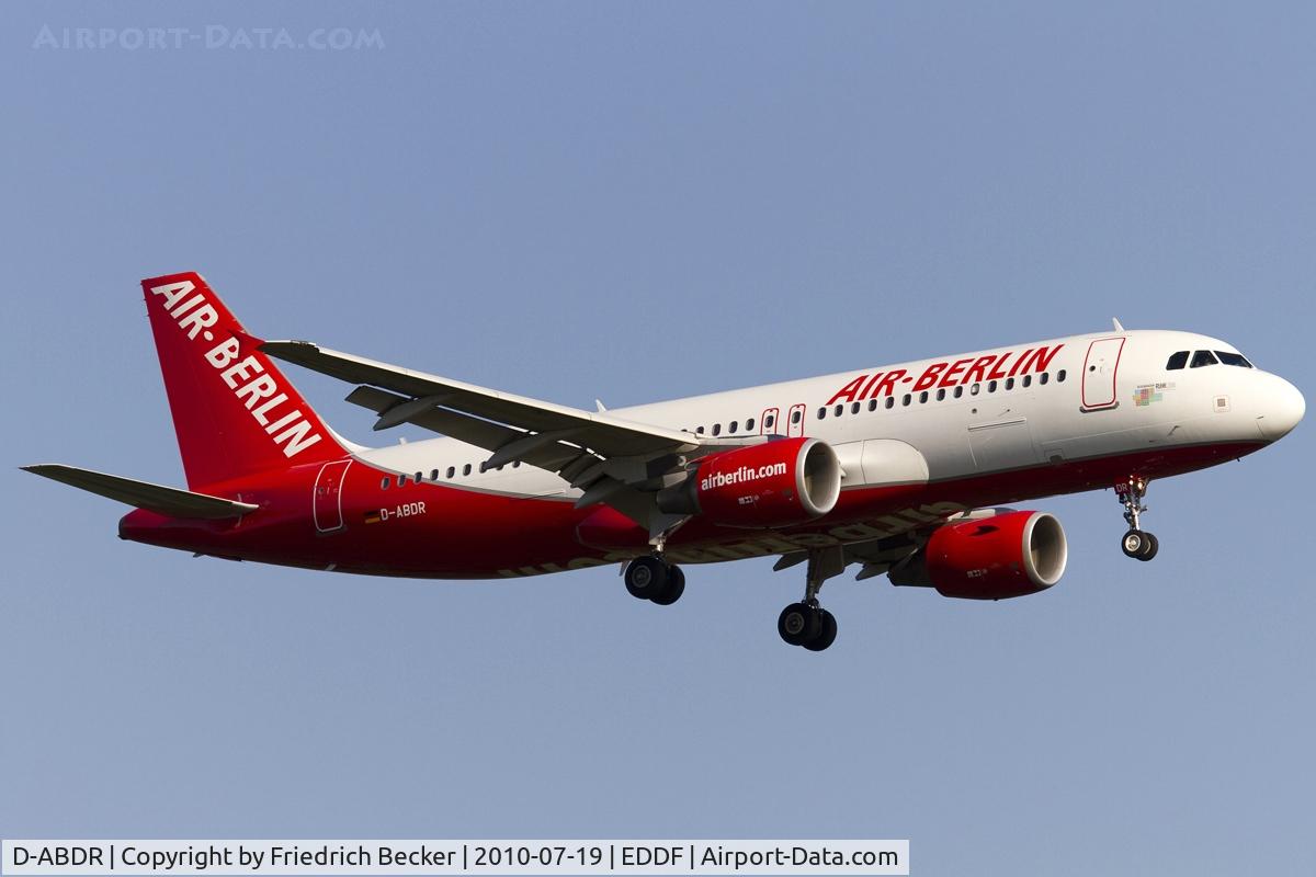 D-ABDR, 2007 Airbus A320-214 C/N 3242, on final RW07R