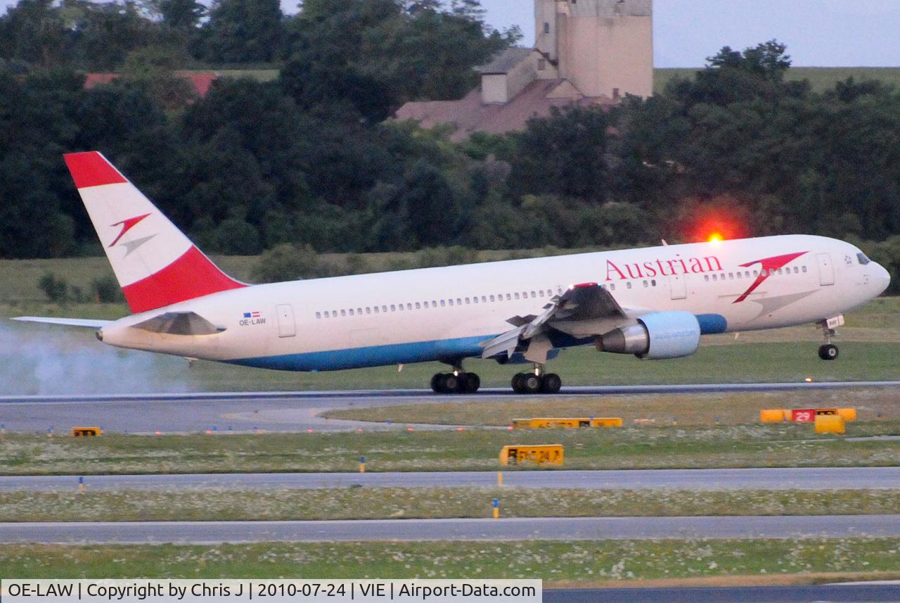 OE-LAW, 1992 Boeing 767-3Z9/ER C/N 26417, Boeing 767