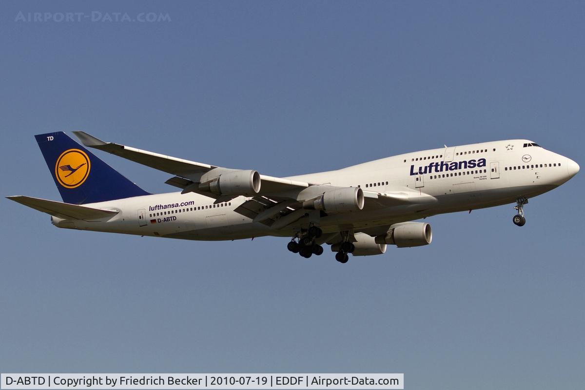 D-ABTD, 1990 Boeing 747-430M C/N 24715, on final RW07R