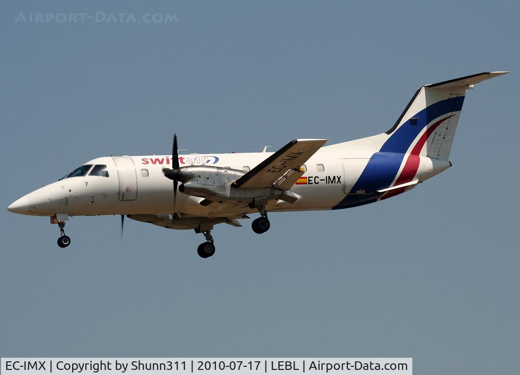 EC-IMX, Embraer EMB-120(ERF) Brasilia C/N 120158, Landing rwy 25R