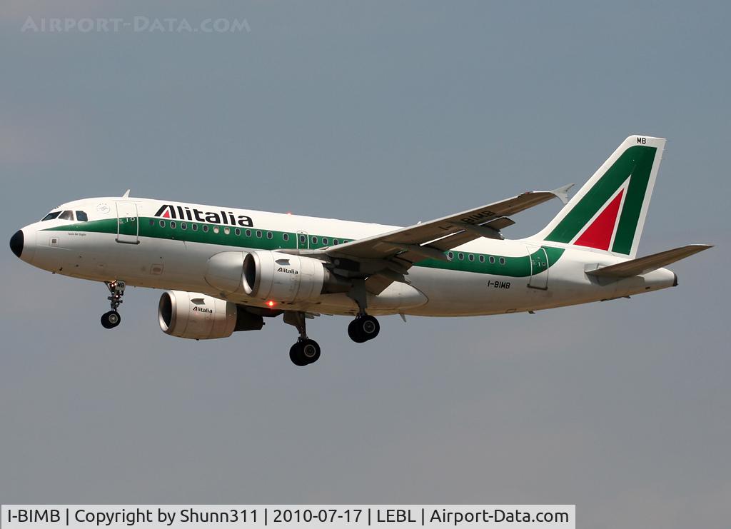 I-BIMB, 2003 Airbus A319-112 C/N 2033, Landing rwy 25R