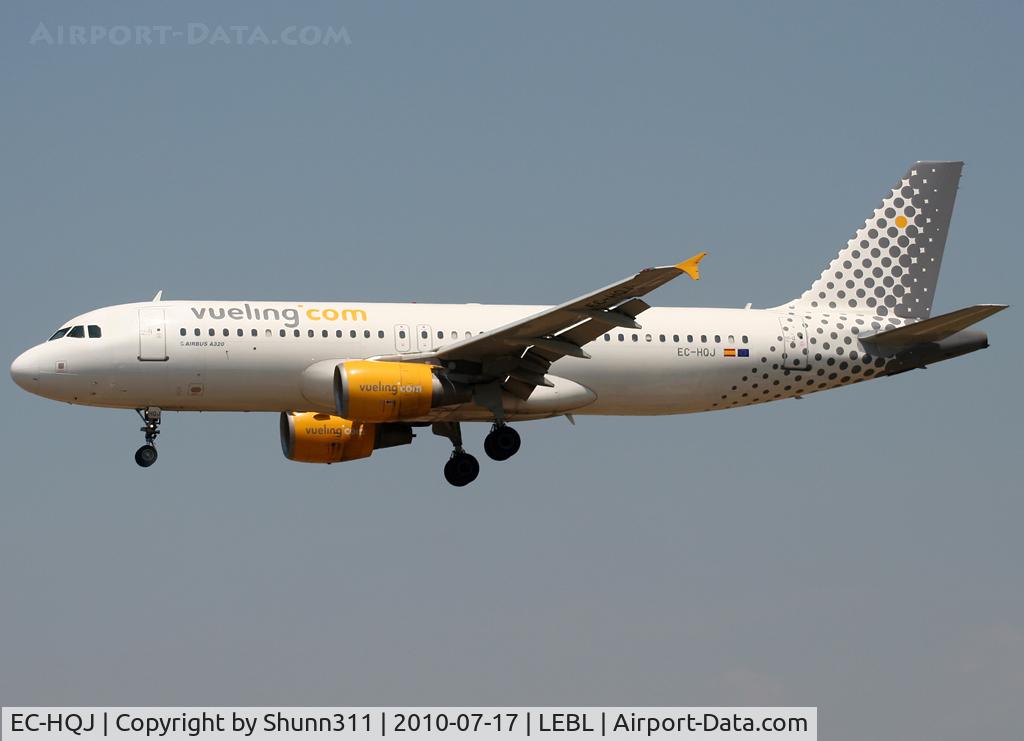 EC-HQJ, 2001 Airbus A320-214 C/N 1430, Landing rwy 25R