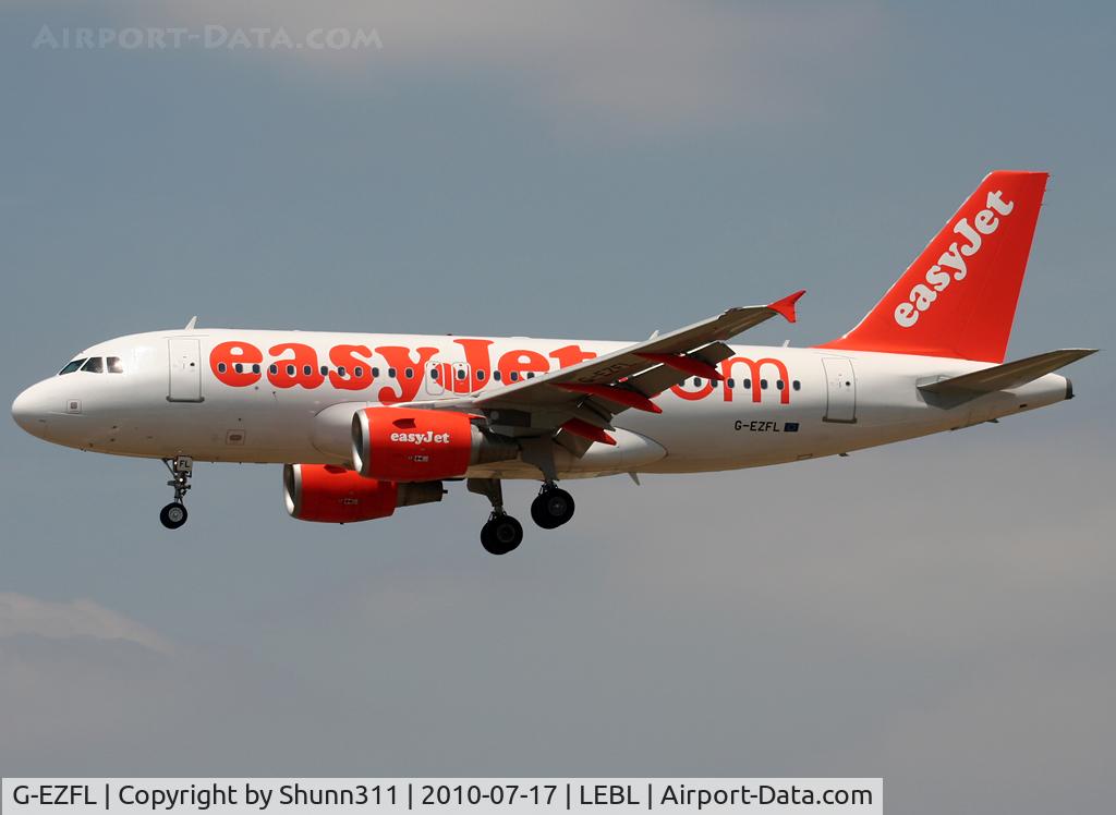 G-EZFL, 2009 Airbus A319-111 C/N 4056, Landing rwy 25R
