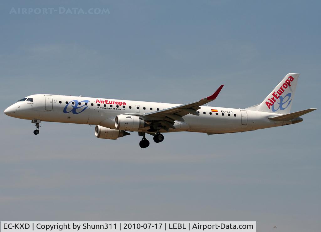 EC-KXD, 2009 Embraer 195LR (ERJ-190-200LR) C/N 19000244, Landing rwy 25R
