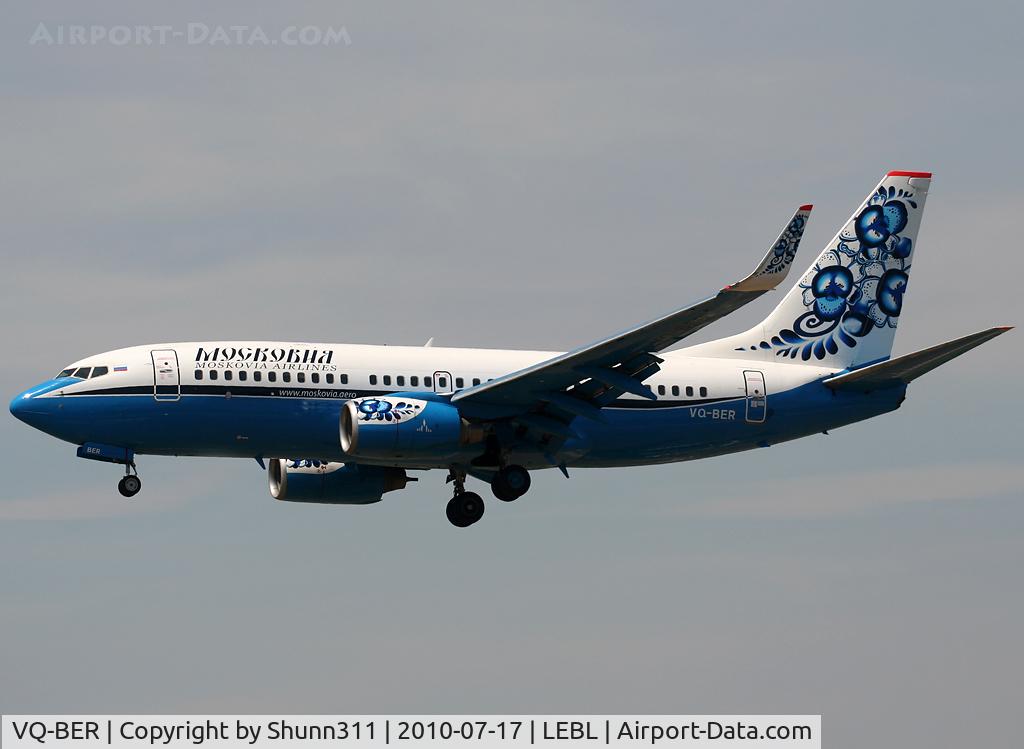 VQ-BER, 1998 Boeing 737-7L9 C/N 28006, Landing rwy 25R