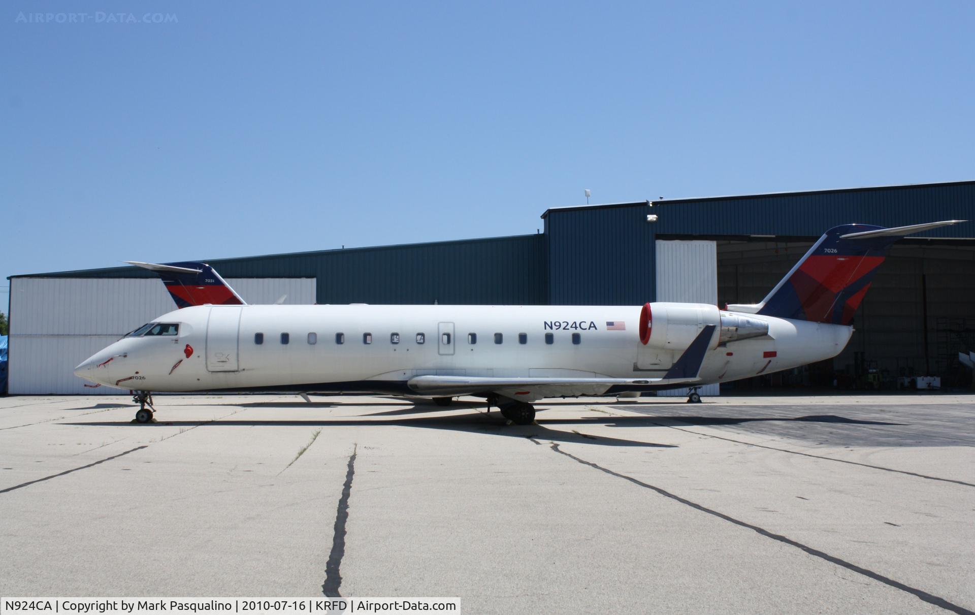 N924CA, 1993 Canadair CRJ-100ER (CL-600-2B19) C/N 7026, CL-600-2B19