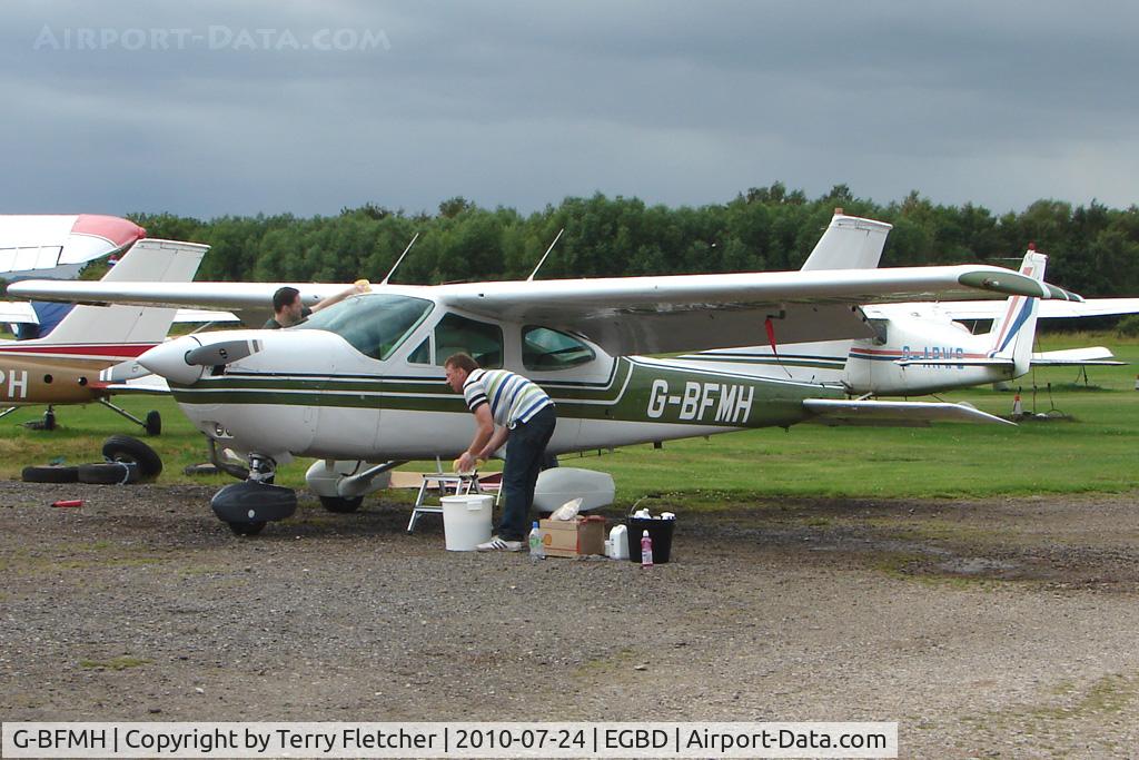 G-BFMH, 1973 Cessna 177B Cardinal C/N 17702034, 1973 Cessna CESSNA 177B, c/n: 177-02034 gets a wash down at Derby Eggington
