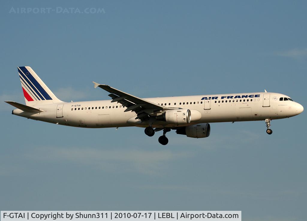 F-GTAI, 2000 Airbus A321-211 C/N 1299, Landing rwy 25R