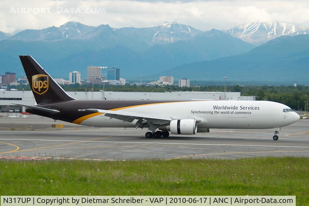 N317UP, 1997 Boeing 767-34AF C/N 27745, UPD 767-300