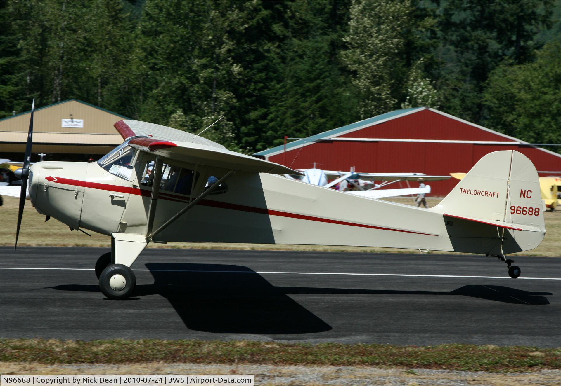 N96688, 1946 Taylorcraft BC12-D C/N 8988, 3W5