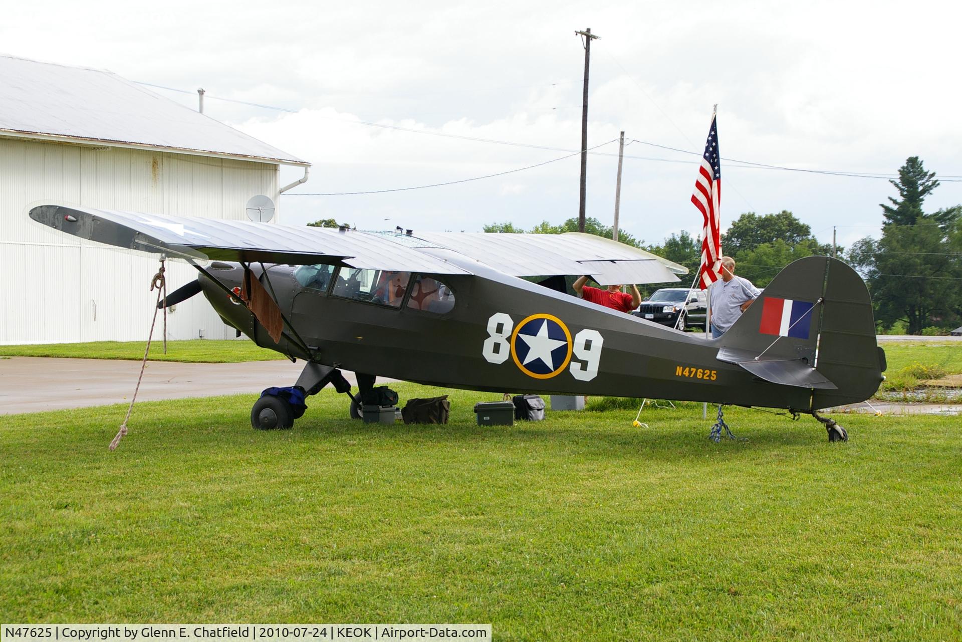 N47625, 1942 Taylorcraft DCO-65 C/N 4486, L-2 at the L-Bird fly in breakfast