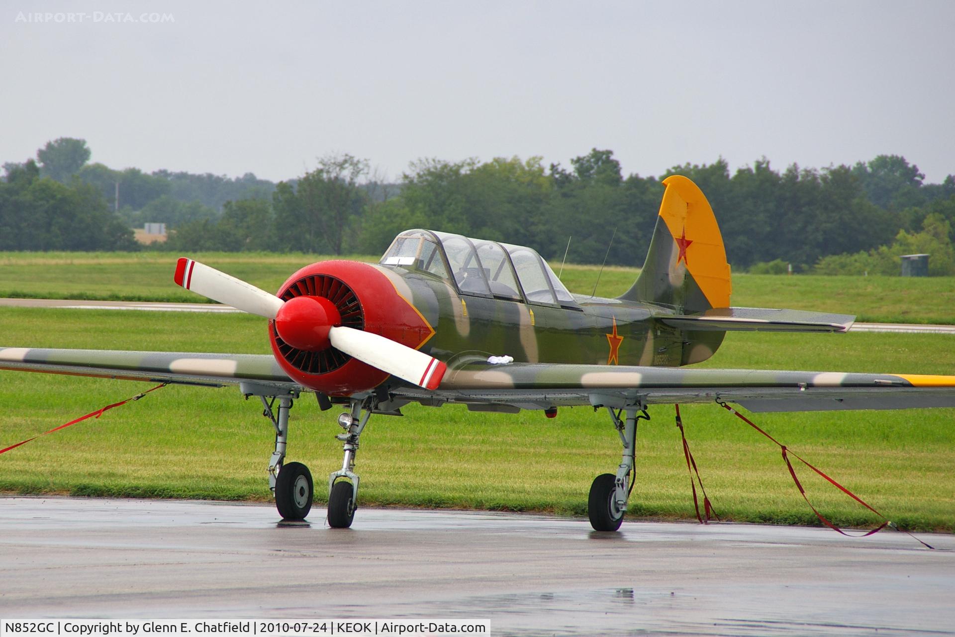 N852GC, 1988 Yakovlev Yak-52 C/N 888409, At the L-bird fly in breakfast