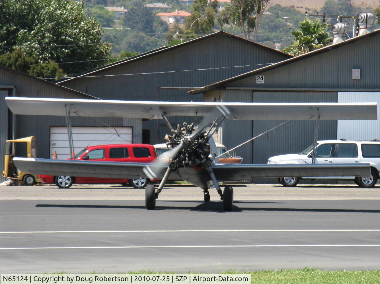 N65124, 1943 Boeing A75N1(PT17) C/N 75-1260, 1943 Boeing Stearman A75N1 'Spirit of OPEC', P&W R-985 Wasp Jr. (by Jacobs) 450 Hp upgrade, square wingtips, Restr. Exp. class, taxi to set up smoke practice takeoffs