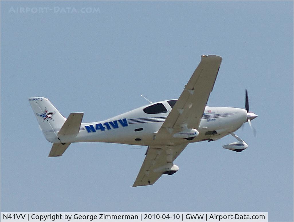 N41VV, 2004 Cirrus SR22 C/N 1231, Departure after fuel stop @ Goldsboro-Wayne