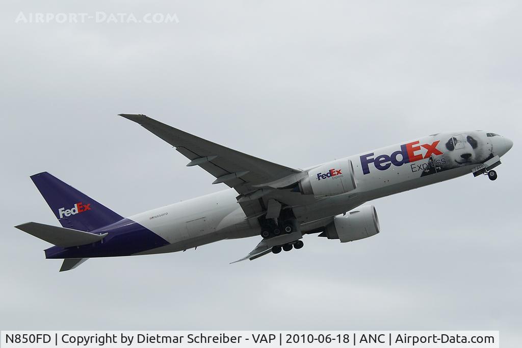 N850FD, 2009 Boeing 777-FS2 C/N 37721, fedex 777-200