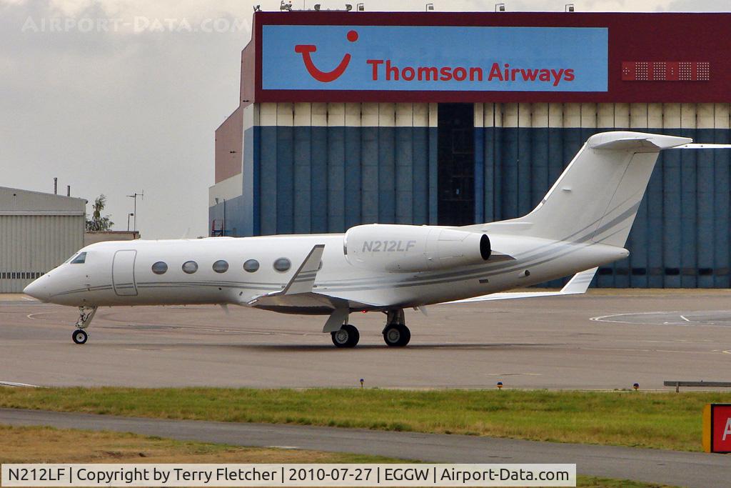 N212LF, 2008 Gulfstream Aerospace GIV-X (G450) C/N 4139, 2008 Gulfstream Aerospace GIV-X (G450), c/n: 4139 - Callsign Jetspeed 3 arriving at Luton