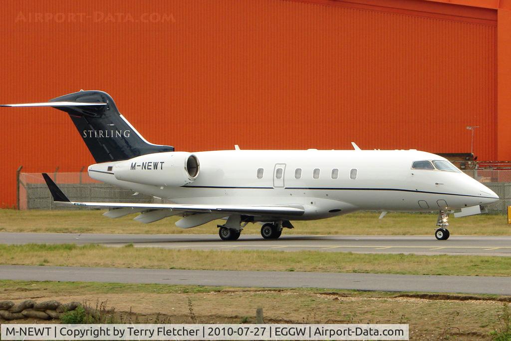 M-NEWT, 2007 Bombardier Challenger 300 (BD-100-1A10) C/N 20151, Stirling's 2007 Bomabardier BD100, c/n: 20151 departing Luton