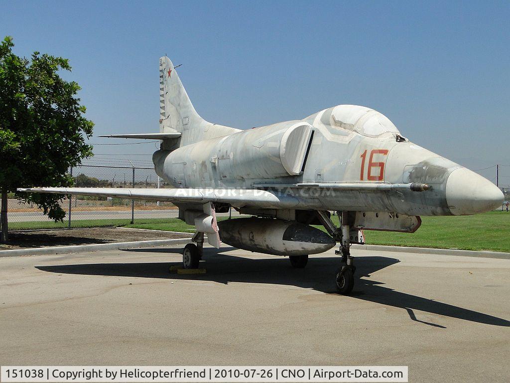 151038, Douglas A-4E Skyhawk C/N 13208, A4E 151038 (c/n 13208) to AMARC as 3A0789 Jun 22, 1994.  Noted outside restoration hangar at Yanks Air Museum, Chino, CA Nov 2002