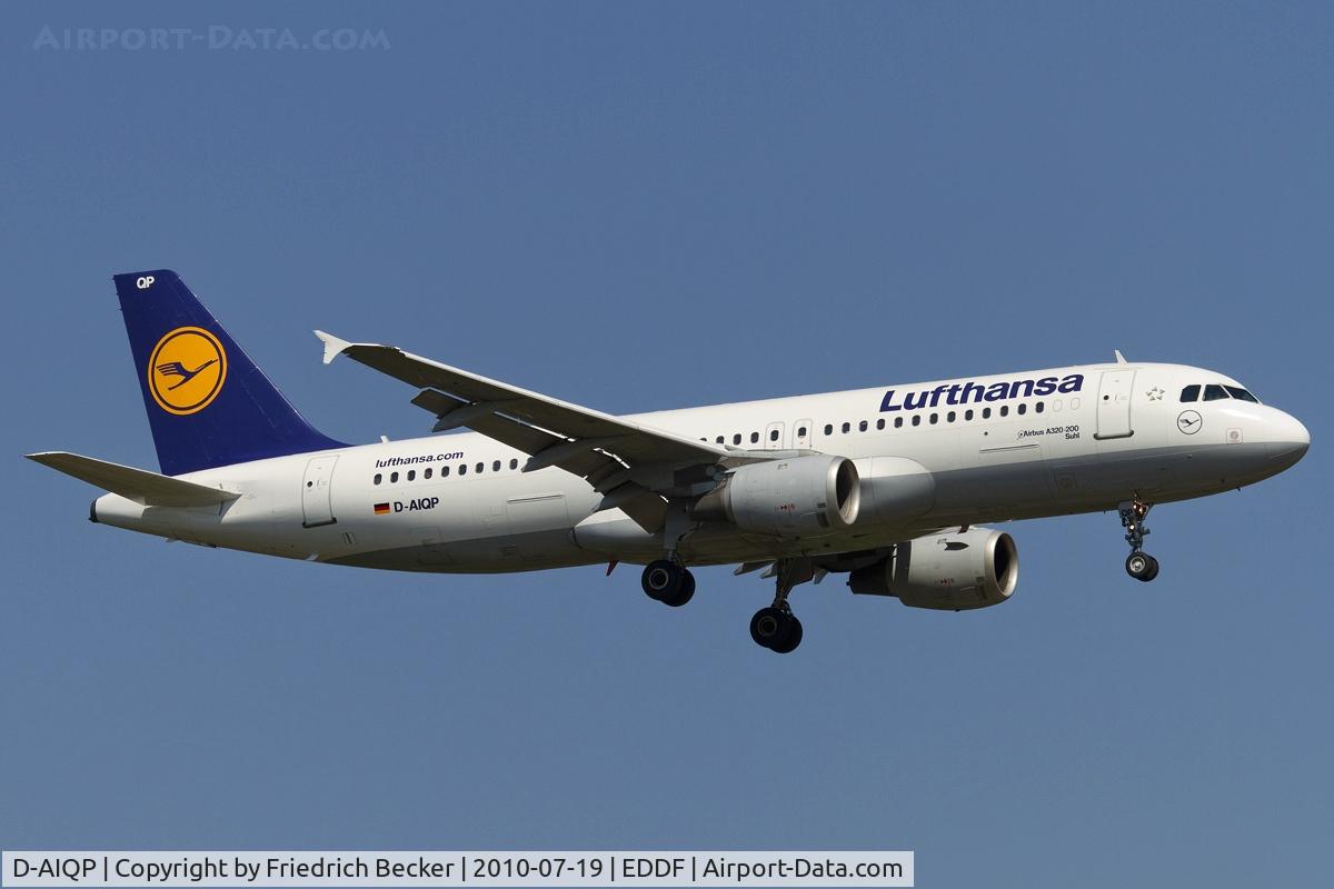 D-AIQP, 1992 Airbus A320-211 C/N 346, on final RW07R