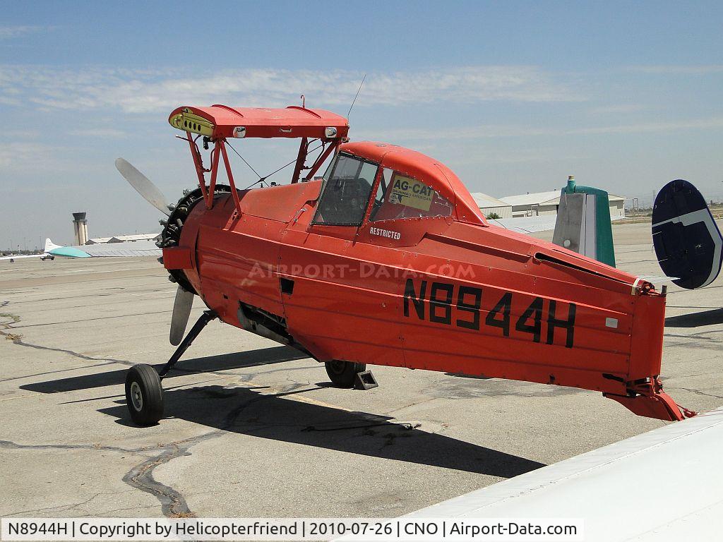 N8944H, 1975 Grumman G-164A Super Ag-Cat C/N 1580, Parked with wings and tail clipped