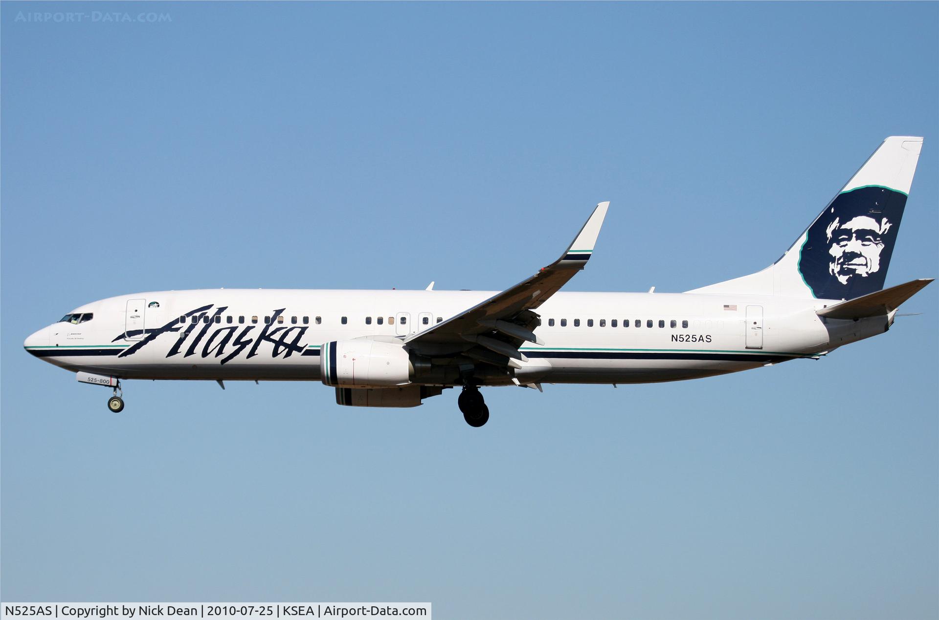 N525AS, 2009 Boeing 737-890 C/N 35692, KSEA