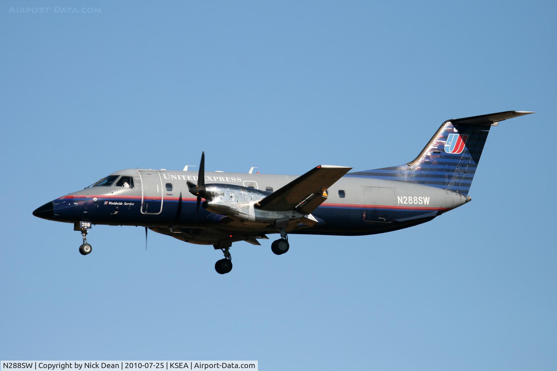 N288SW, 1996 Embraer EMB-120ER Brasilia C/N 120316, KSEA