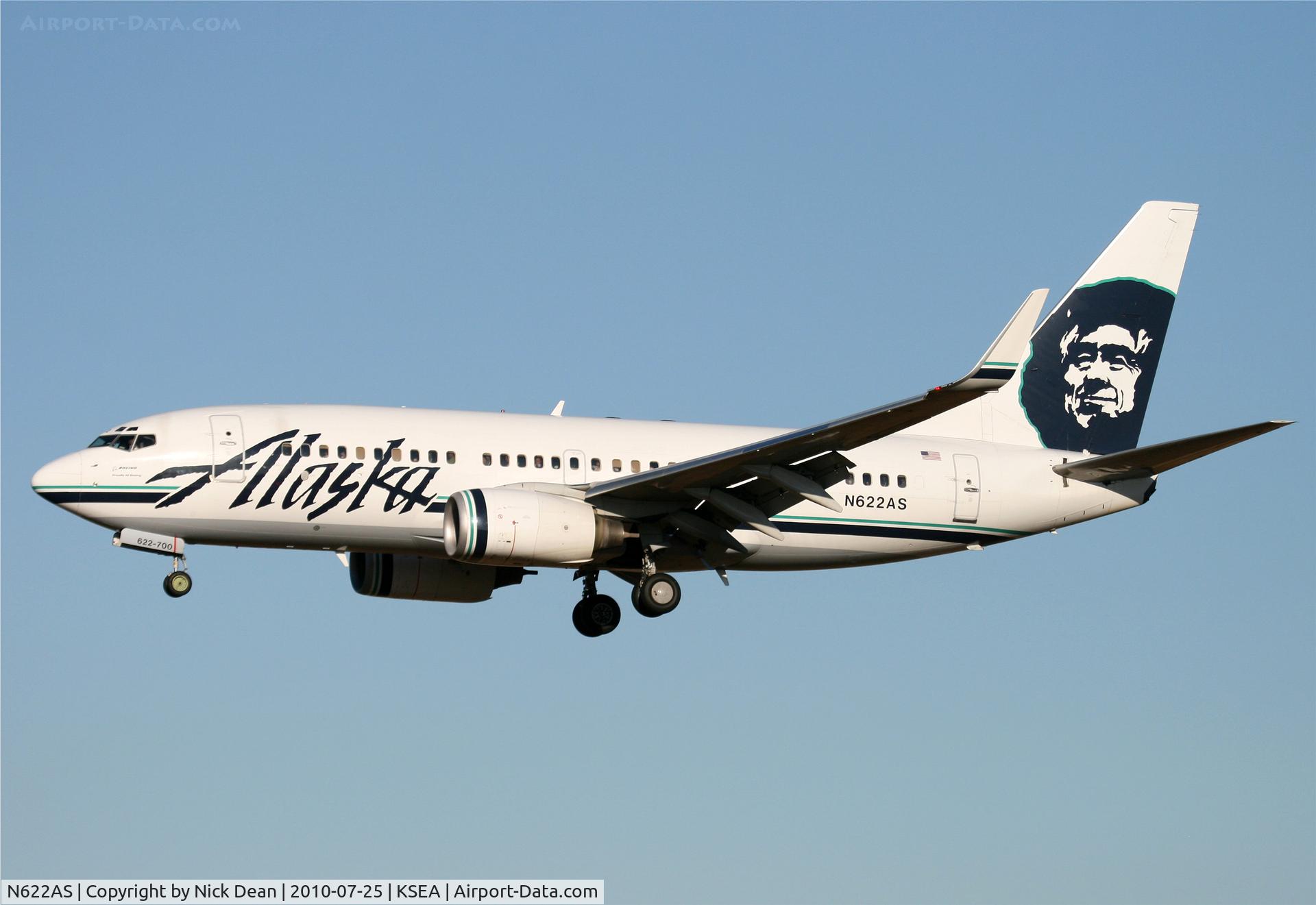 N622AS, 2000 Boeing 737-790 C/N 30165, KSEA