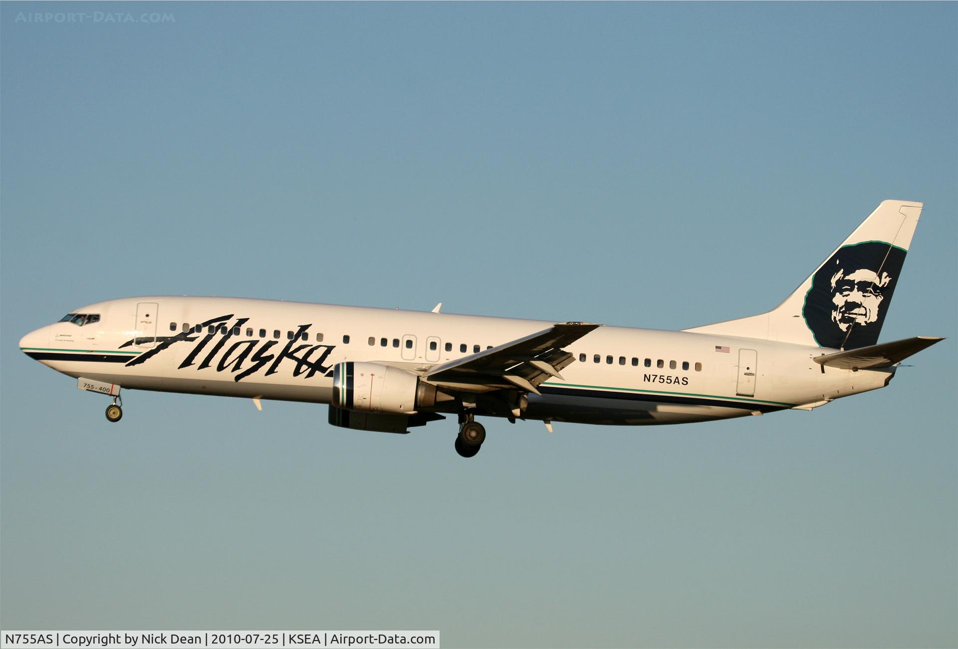 N755AS, 1992 Boeing 737-4Q8 C/N 25096, KSEA