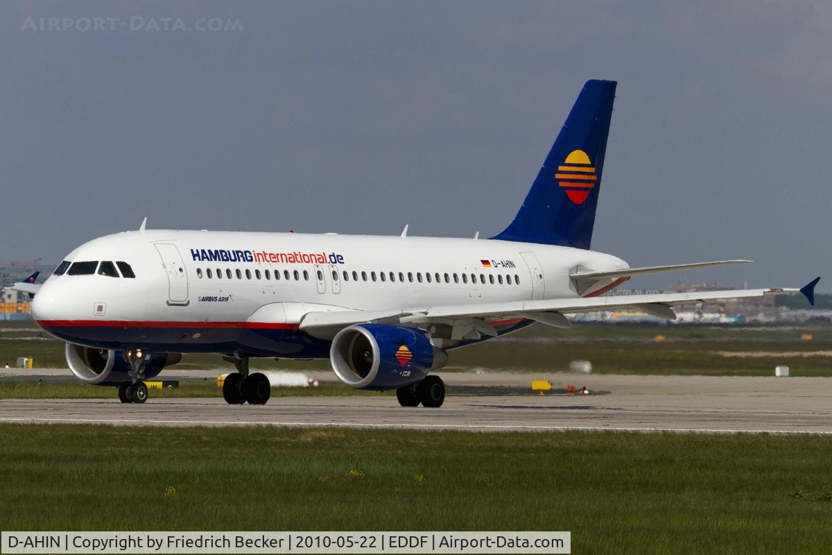 D-AHIN, 2009 Airbus A319-112 C/N 3853, line up for departure