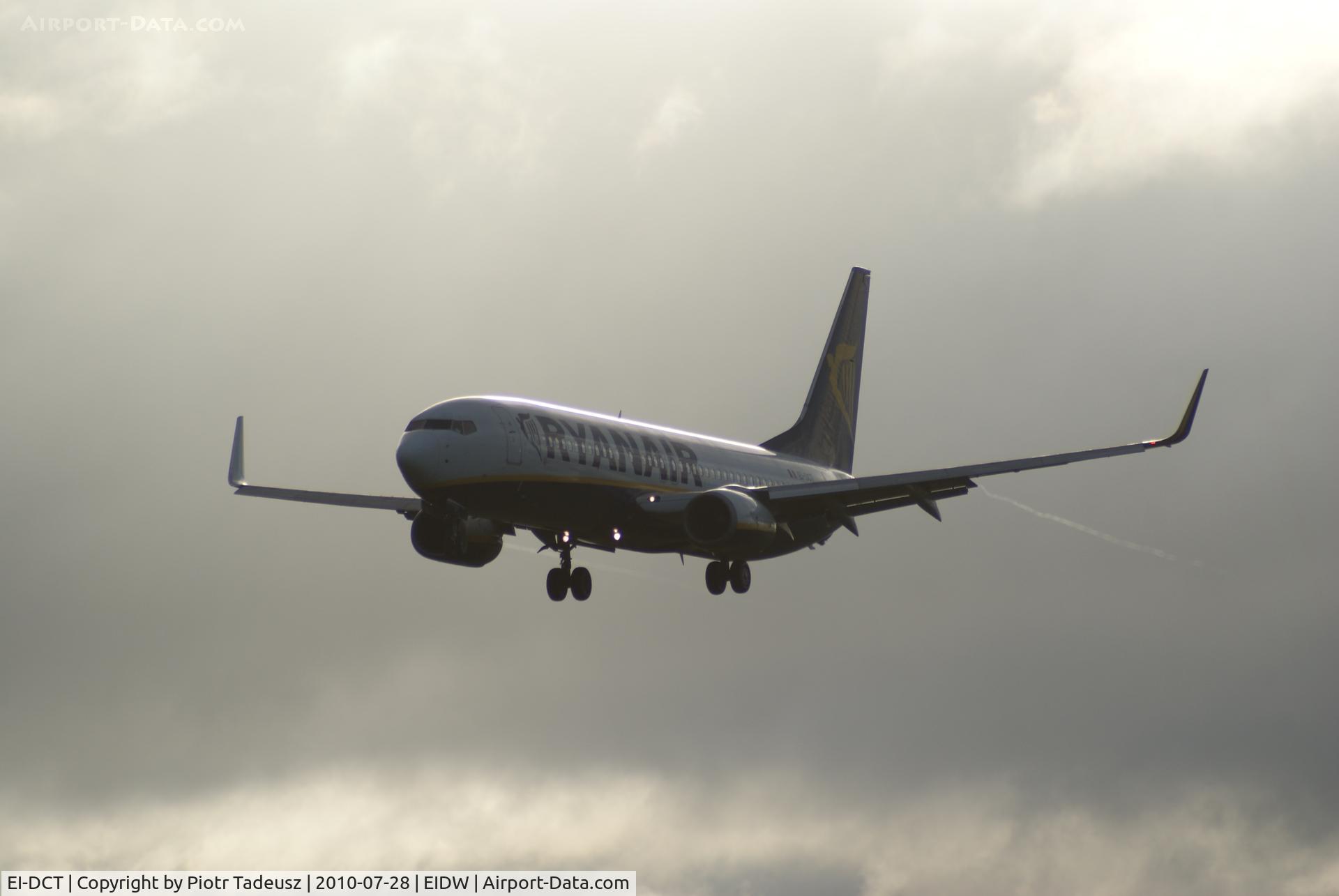 EI-DCT, 2004 Boeing 737-8AS C/N 33813, Dublin