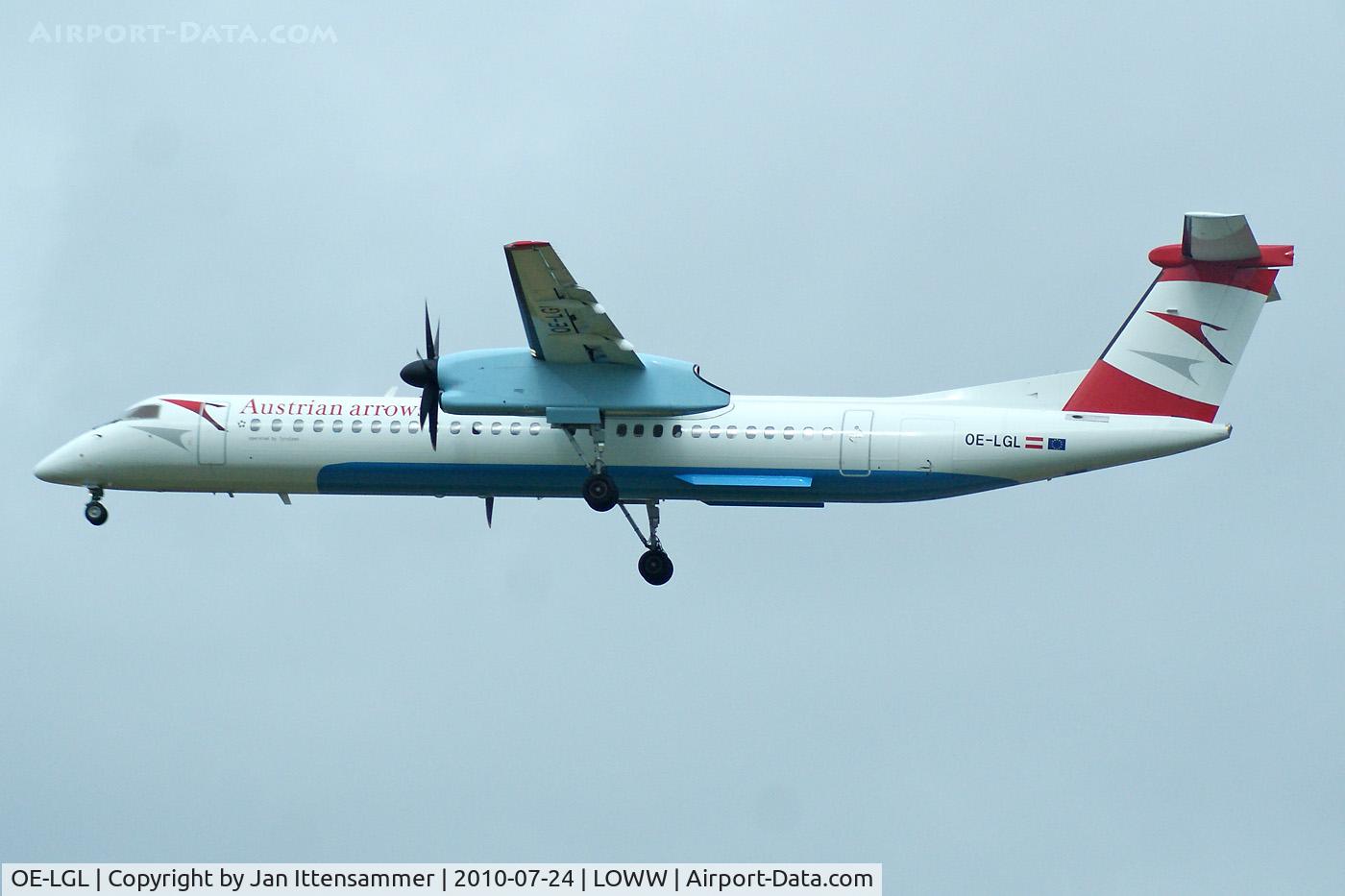 OE-LGL, 2010 De Havilland Canada DHC-8-402Q Dash 8 C/N 4310, De Havilland DHC 8Q-402 Austrian Arrows