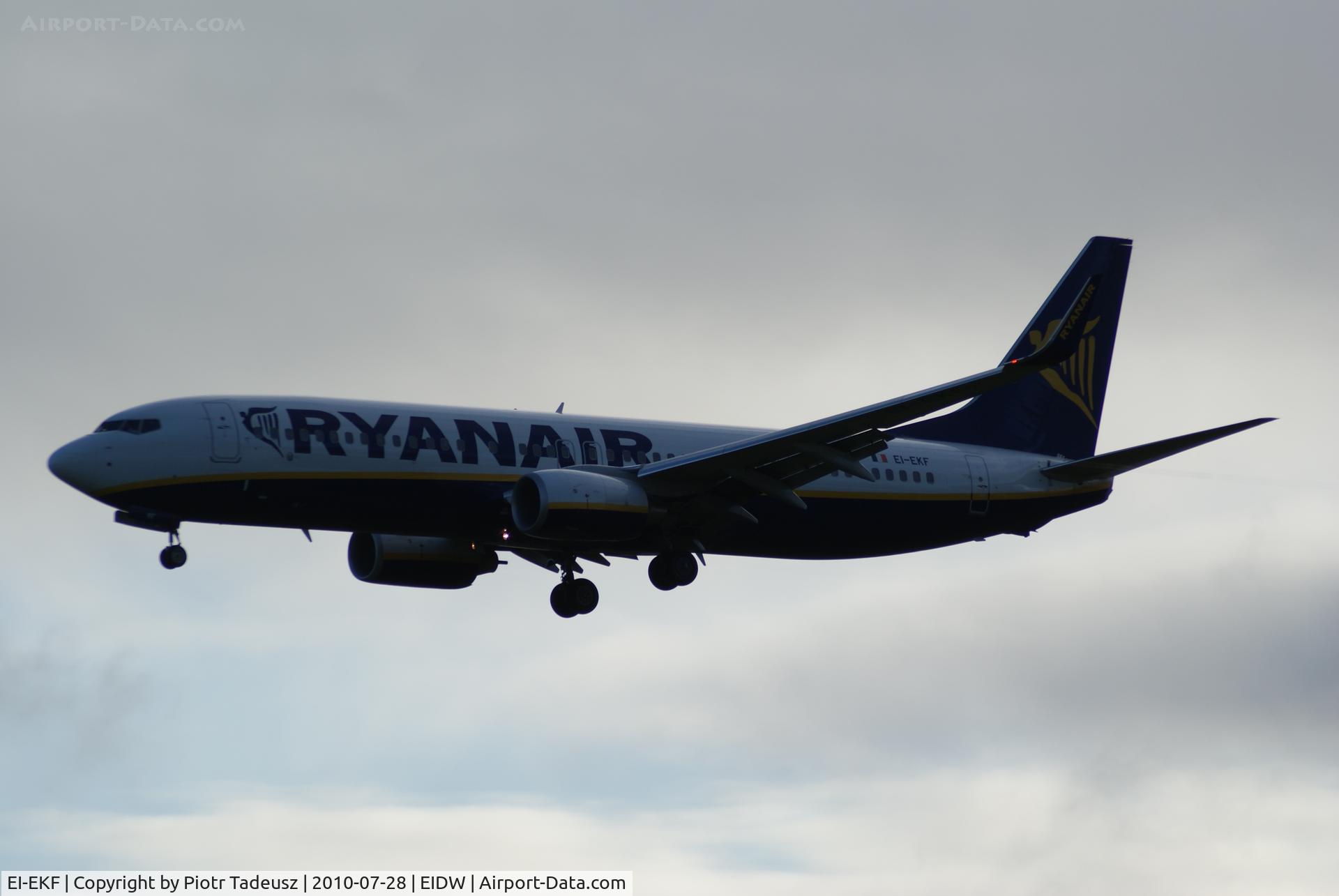 EI-EKF, 2009 Boeing 737-8AS C/N 35025, Dublin