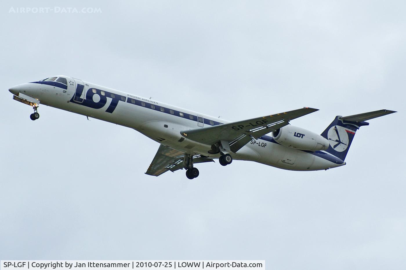 SP-LGF, 2000 Embraer EMB-145EP (ERJ-145EP) C/N 145308, LOT