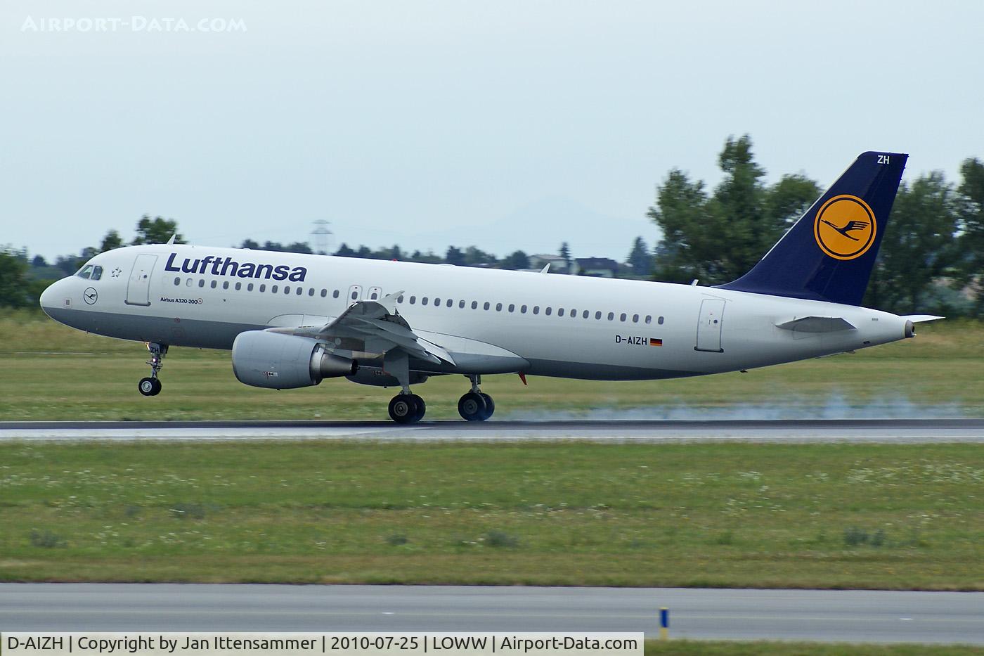 D-AIZH, 2010 Airbus A320-214 C/N 4363, A320-214 LH