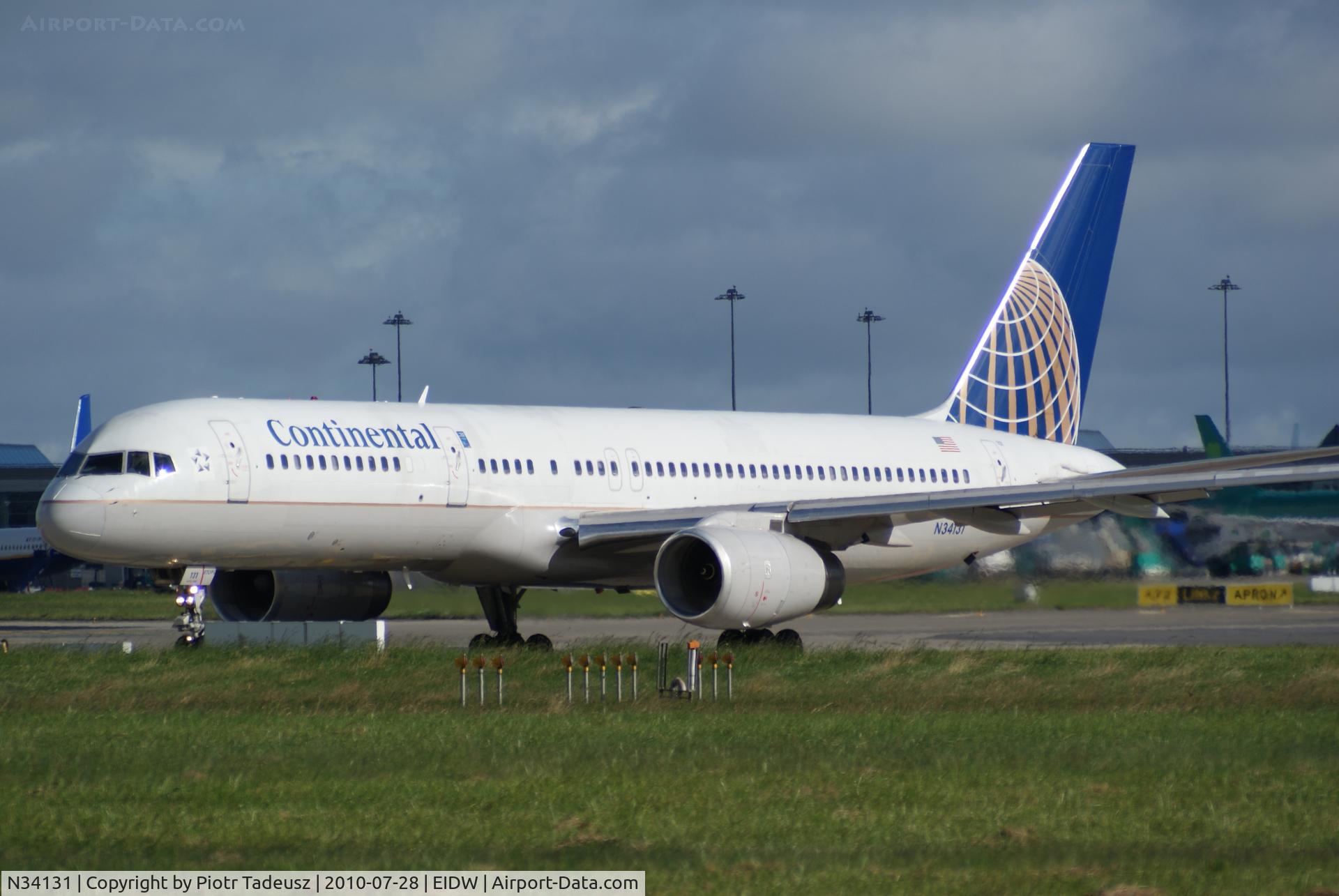 N34131, 1998 Boeing 757-224 C/N 28971, dublin