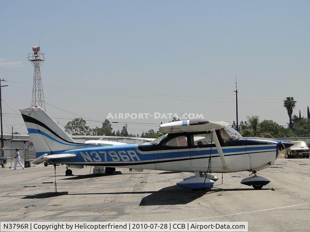 N3796R, 1966 Cessna 172H C/N 17255596, Tied down and parked at Foothill Sales and Service