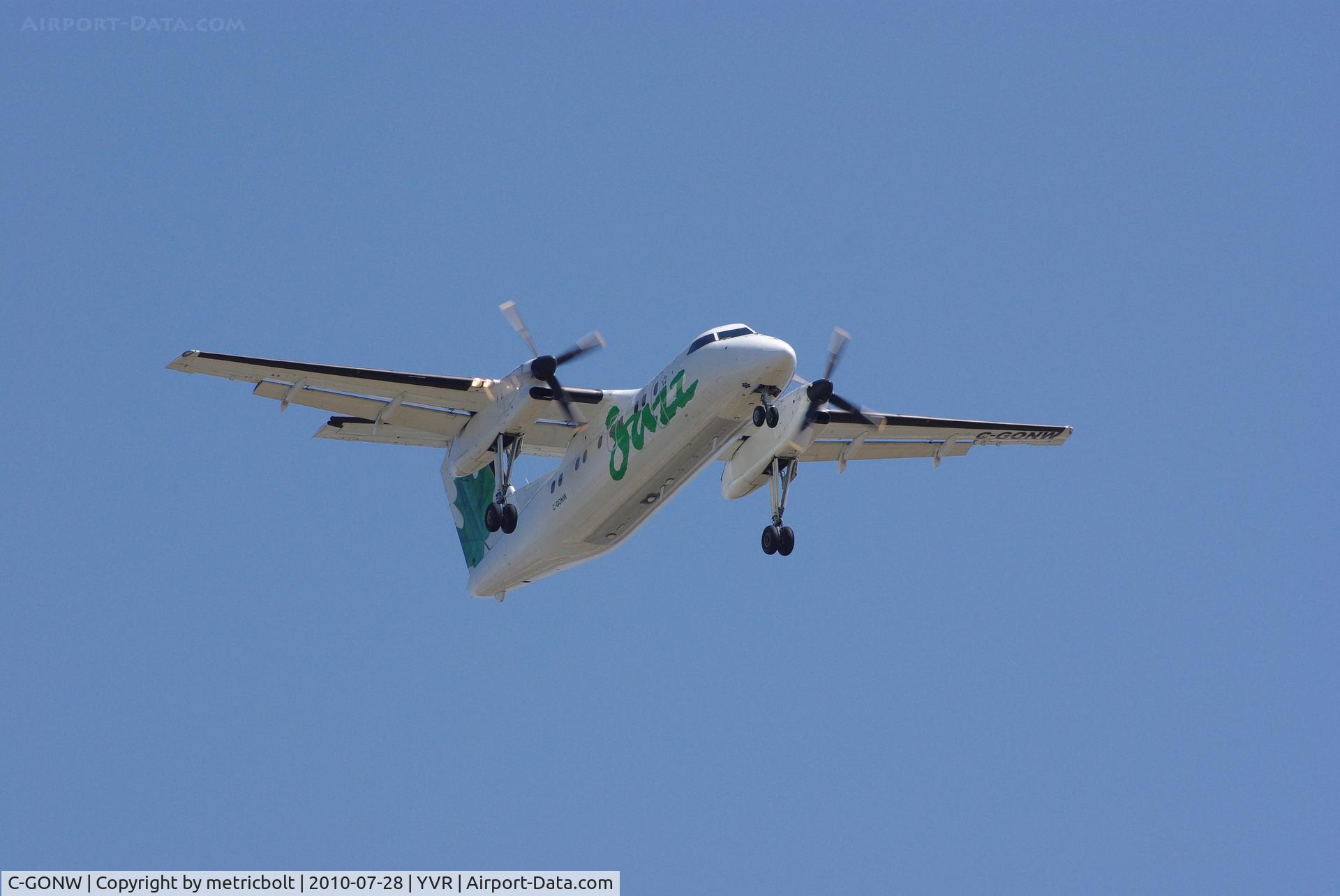 C-GONW, 1988 De Havilland Canada DHC-8-102 Dash 8 C/N 112, Landing at YVR