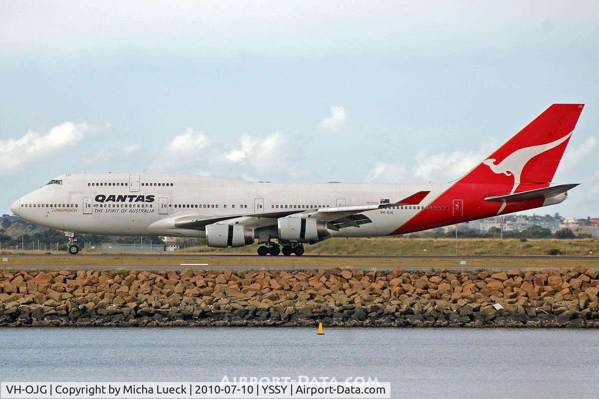 VH-OJG, 1990 Boeing 747-438 C/N 24779, At Sydney