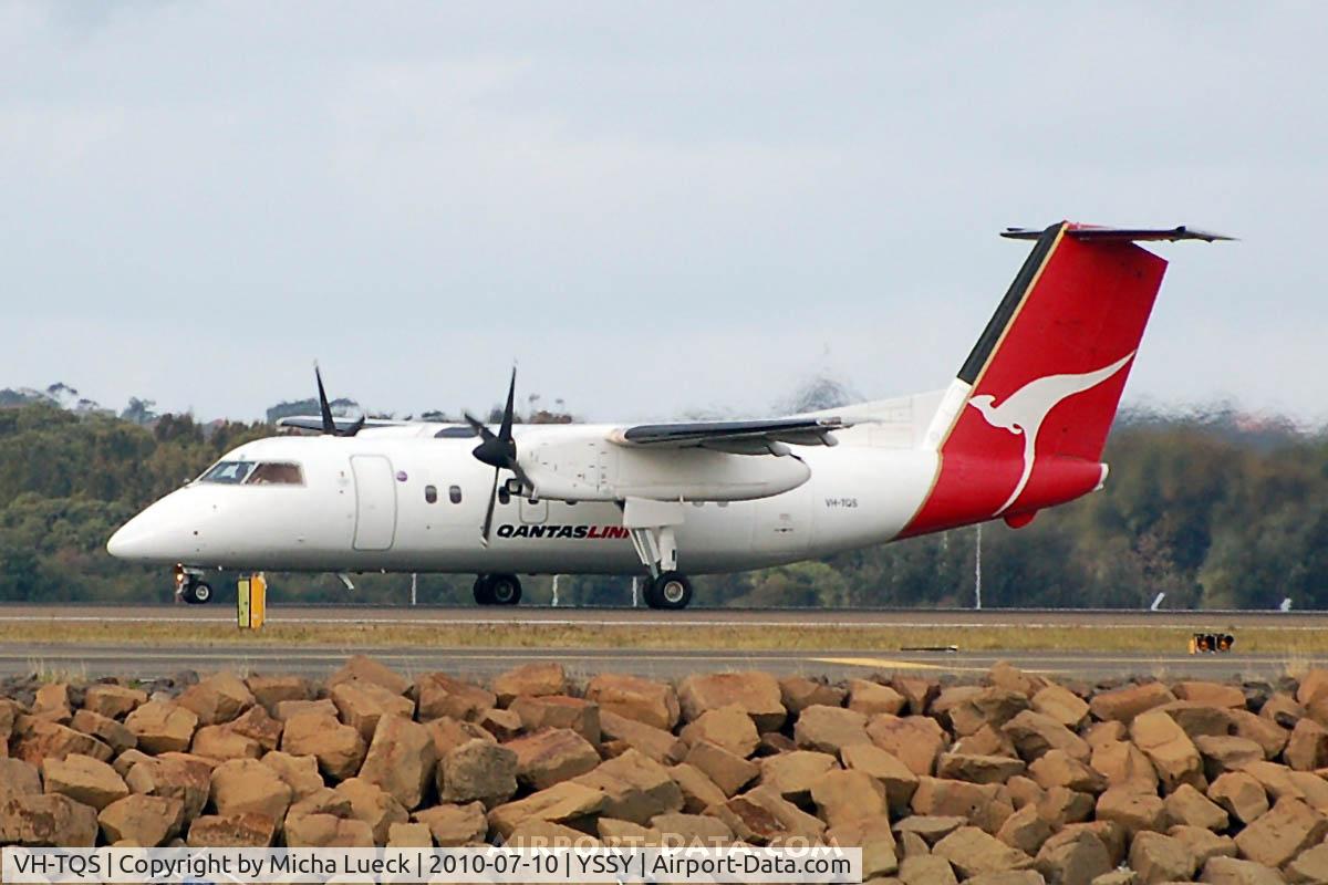 VH-TQS, 1995 De Havilland Canada DHC-8-202 Dash 8 C/N 418, At SYdney