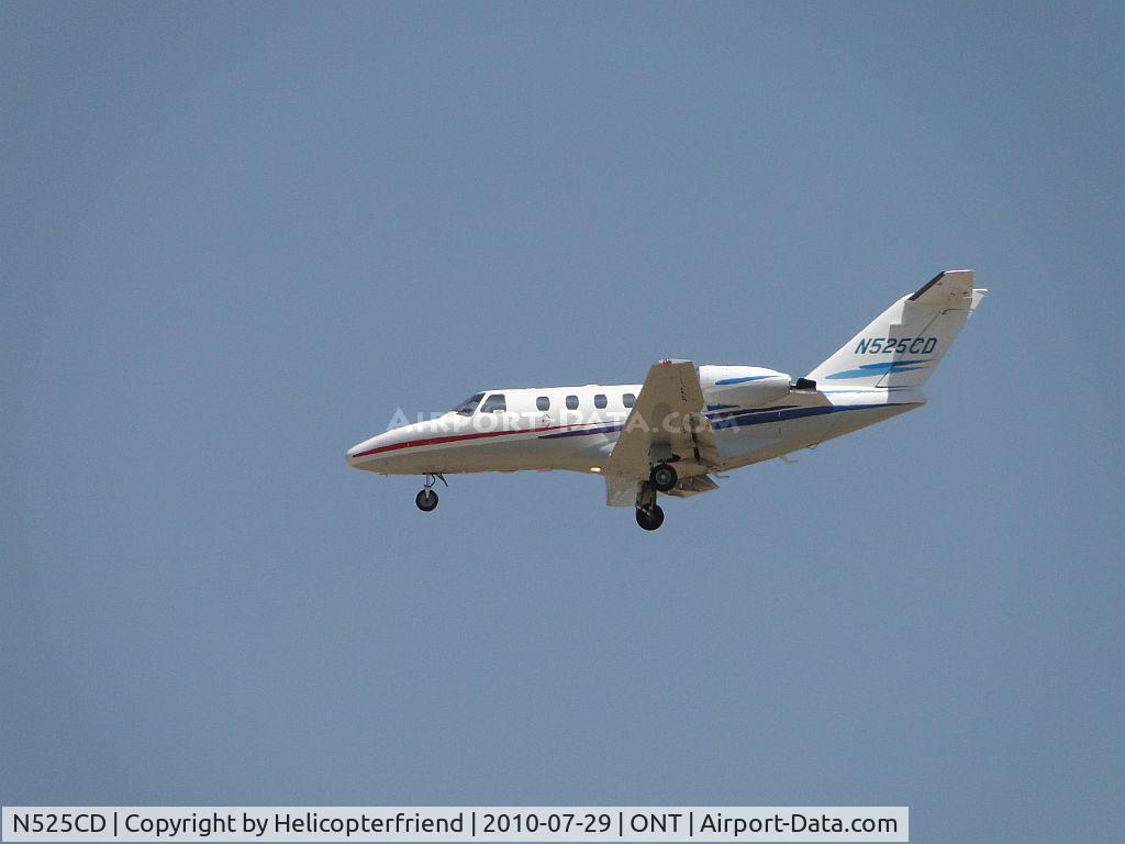 N525CD, 2000 Cessna 525 CitationJet CJ1 C/N 525-0360, On final for landing on 26R