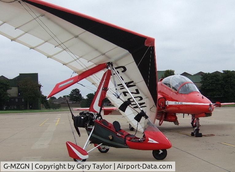 G-MZGN, 1997 Pegasus Quantum 15 C/N 7332, G-MZGN in red arrow trims??