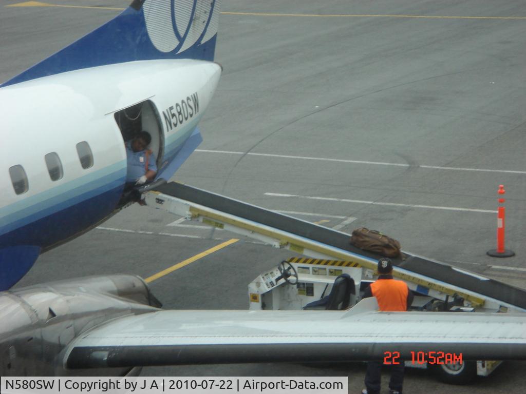 N580SW, 1999 Embraer EMB-120ER Brasilia C/N 120348, Recently taken