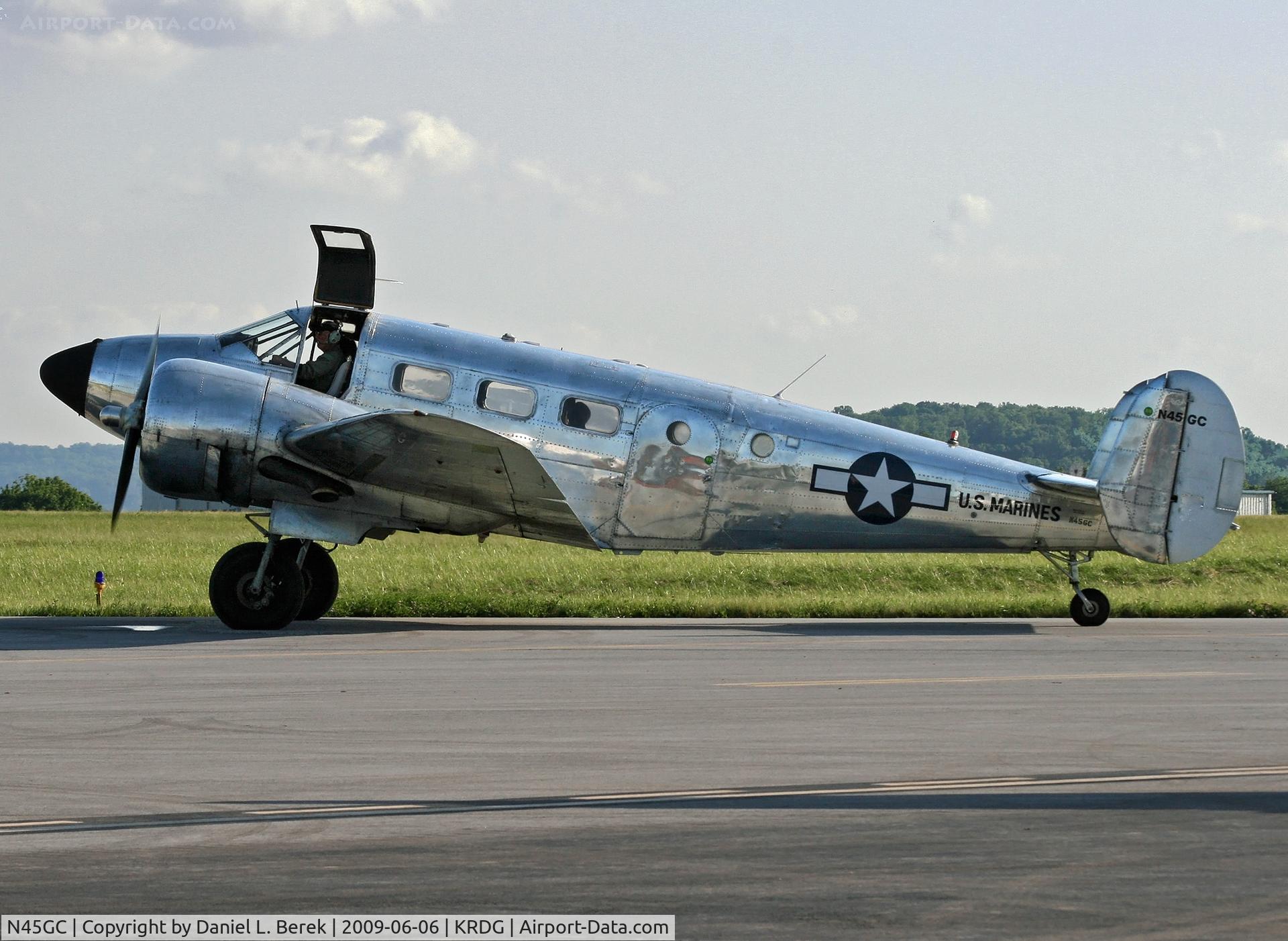 N45GC, 1954 Beech C-45H Expeditor C/N AF-469, A twin Beech from the 1941 Historical Aircraft Group, Genesco, NY, makes an appearance at the MAAM World War II Weekend.