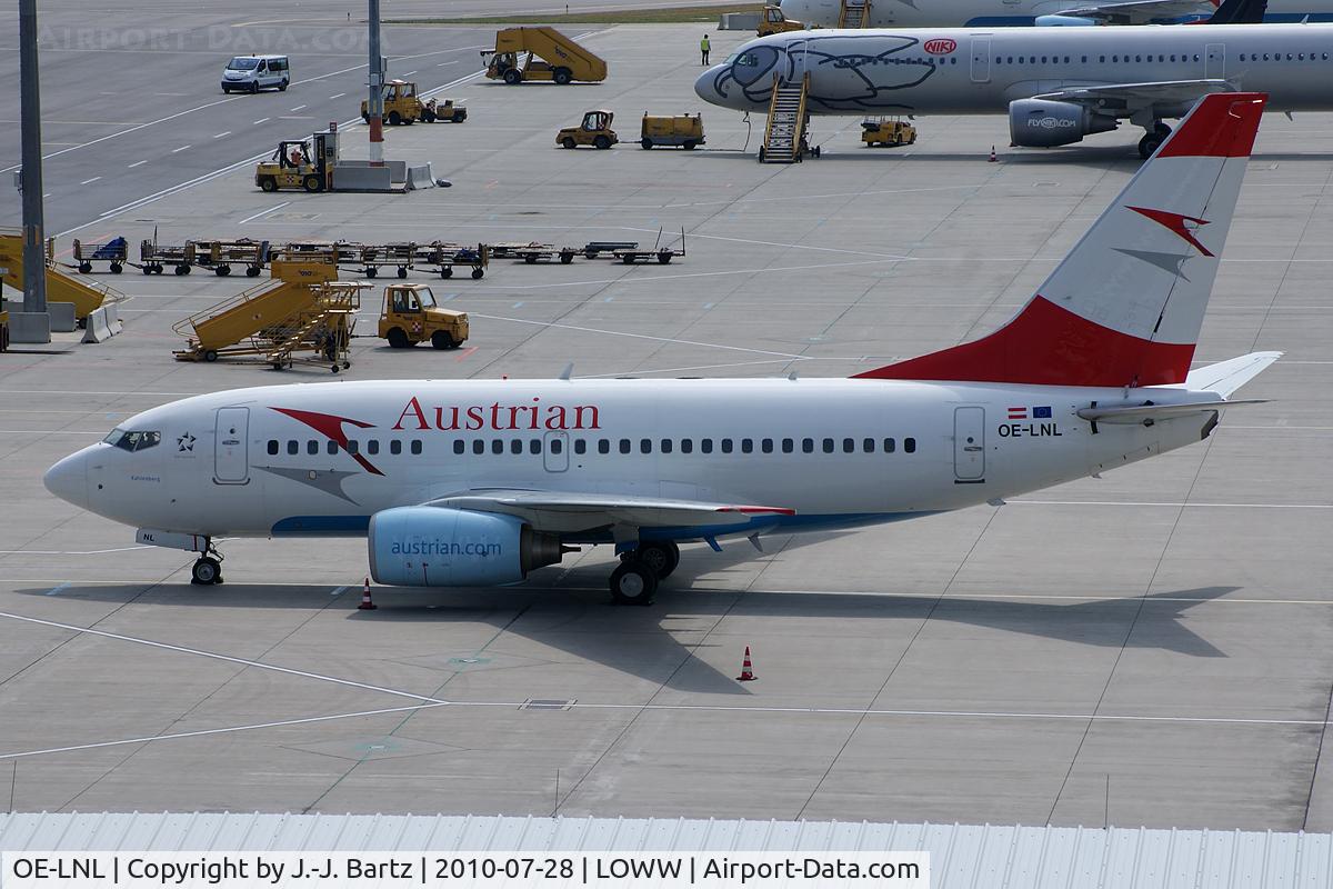 OE-LNL, 2000 Boeing 737-6Z9 C/N 30137, DSLR-A230 (55-200 mm); www.haj-spotter.de.tf