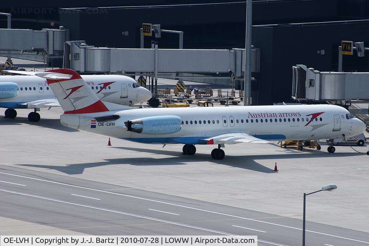 OE-LVH, 1993 Fokker 100 (F-28-0100) C/N 11456, DSLR-A230 (55-200 mm); www.haj-spotter.de.tf