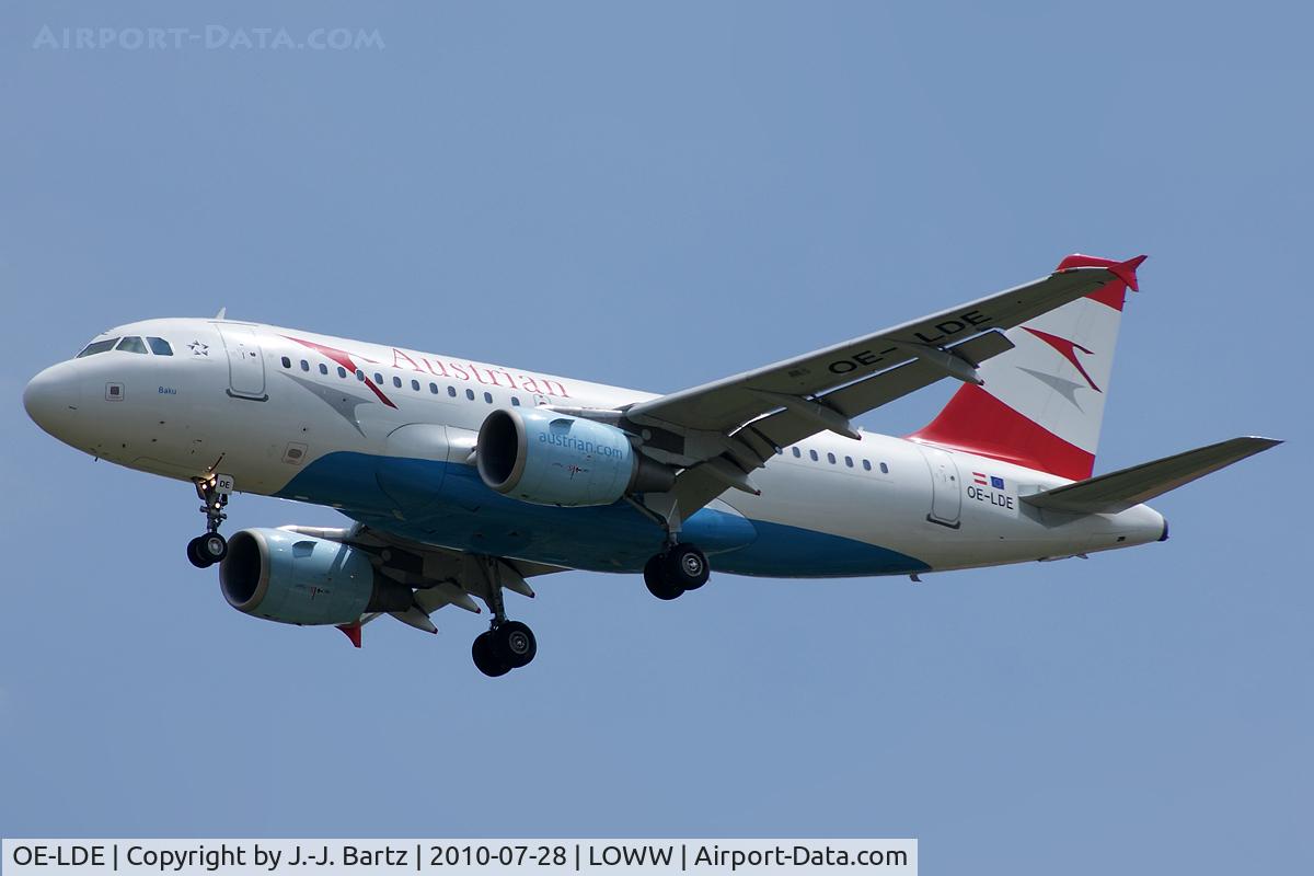 OE-LDE, 2005 Airbus A319-112 C/N 2494, DSLR-A230 (55-200 mm); www.haj-spotter.de.tf