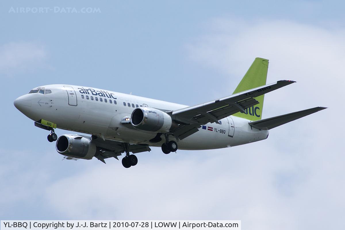 YL-BBQ, 1992 Boeing 737-522 C/N 26691, DSLR-A230 (55-200 mm); www.haj-spotter.de.tf