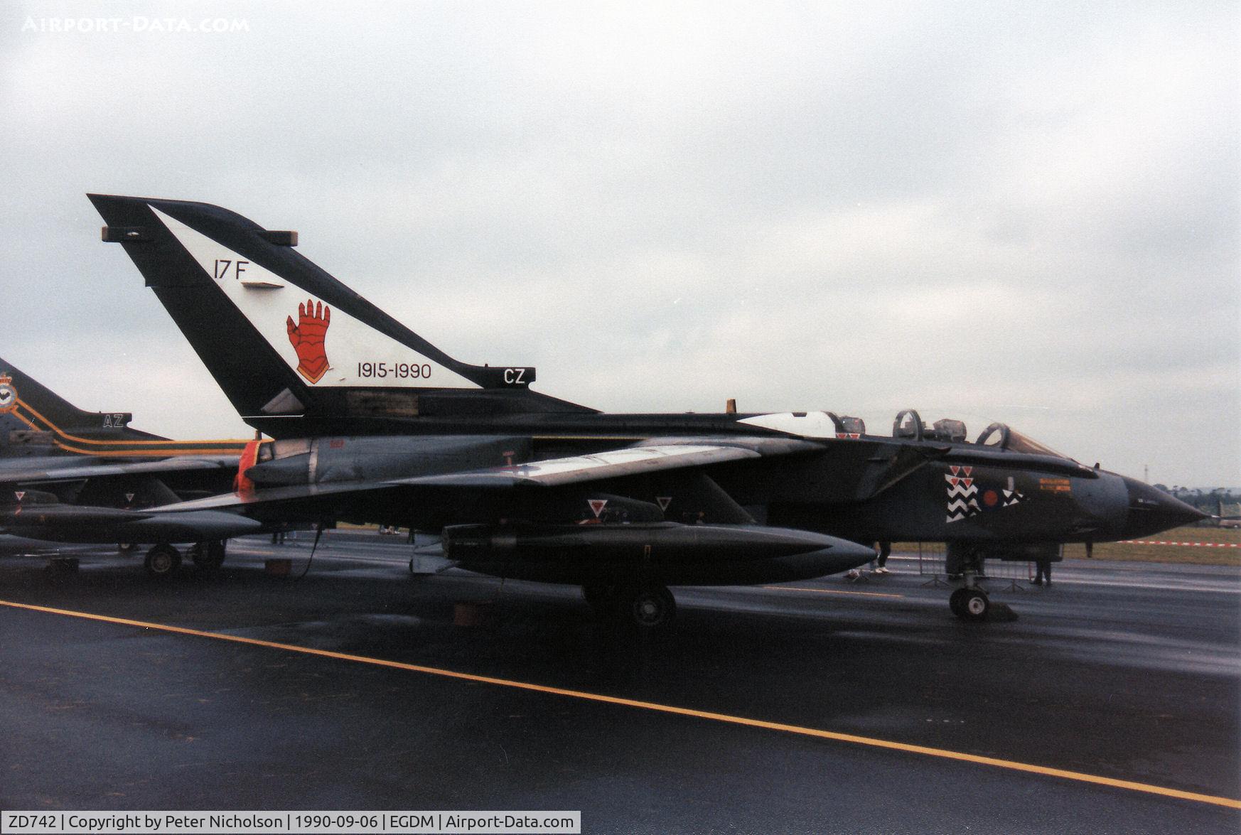ZD742, 1984 Panavia Tornado GR.1 C/N 364/BT041/3168, Tornado GR.1, callsign Rafair 500, of 17 Squadron in 75th anniversary markings on display at the 1990 Boscombe Down Battle of Britain 50th Anniversary Airshow.