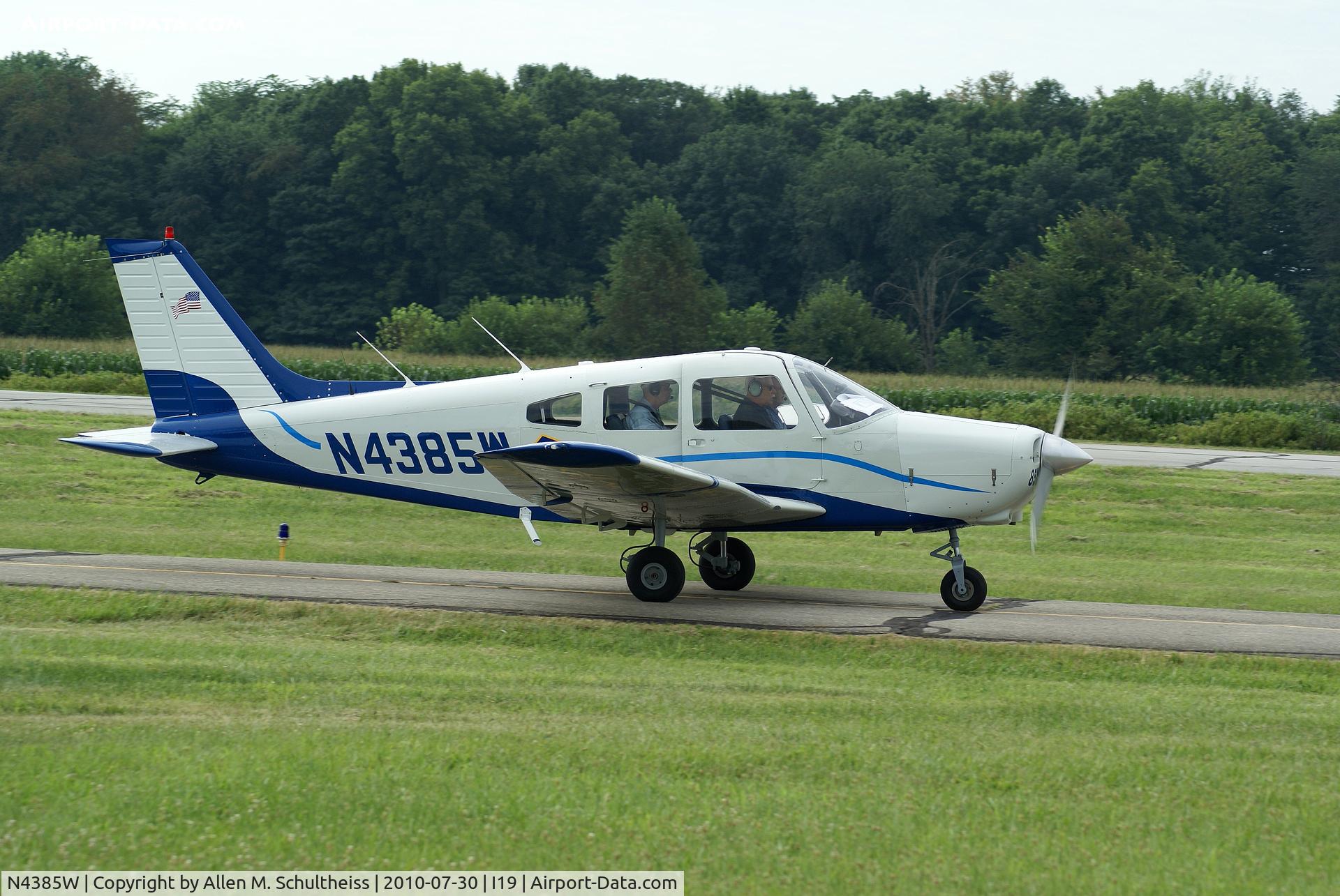 N4385W, 1984 Piper PA-28-161 Cherokee Warrior II C/N 28-8516002, 1984 Piper PA-28-161