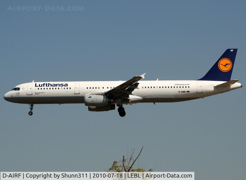 D-AIRF, 1994 Airbus A321-131 C/N 0493, Landing rwy 25R